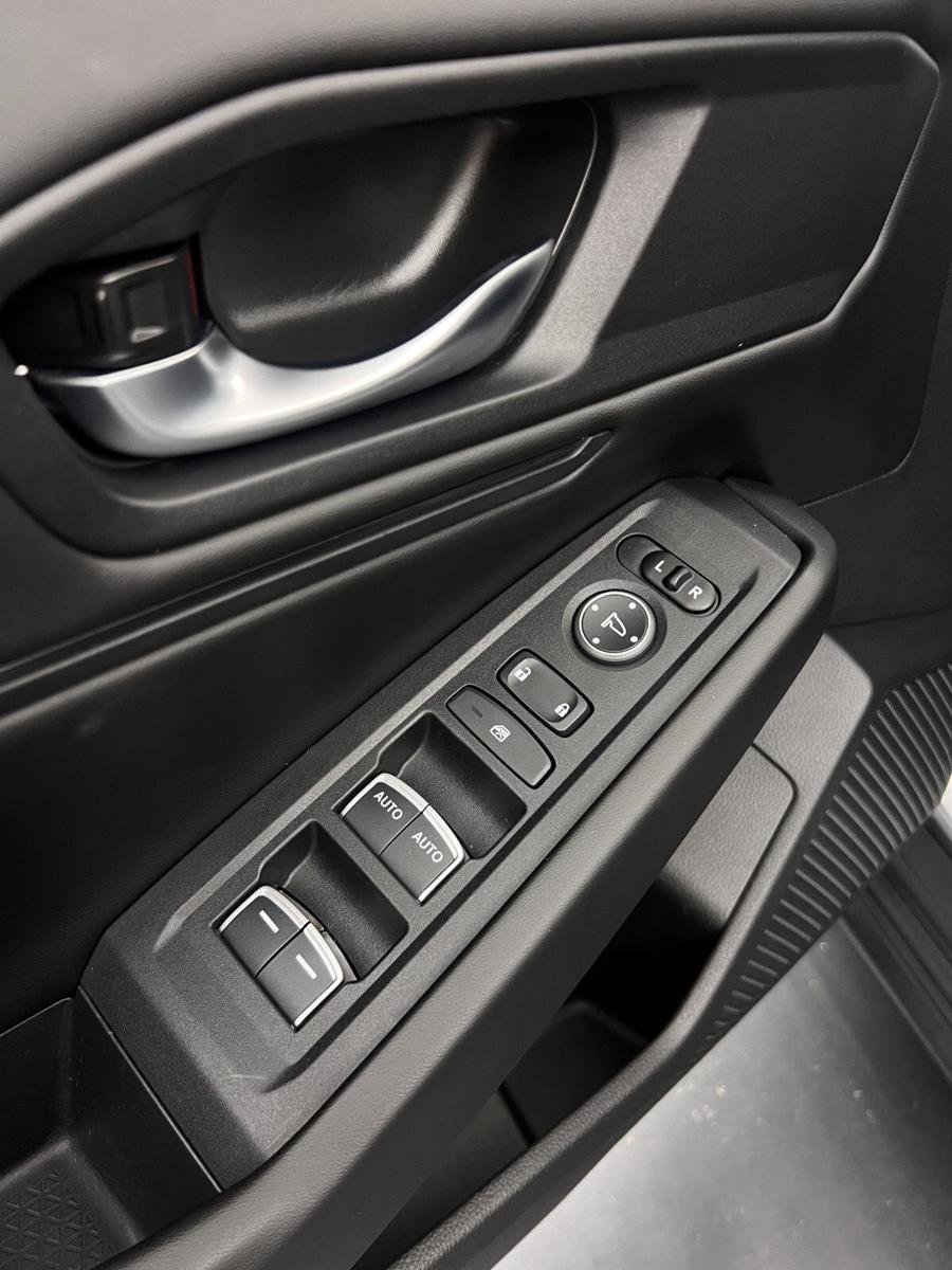 Used 2024 Honda Accord EX image 13