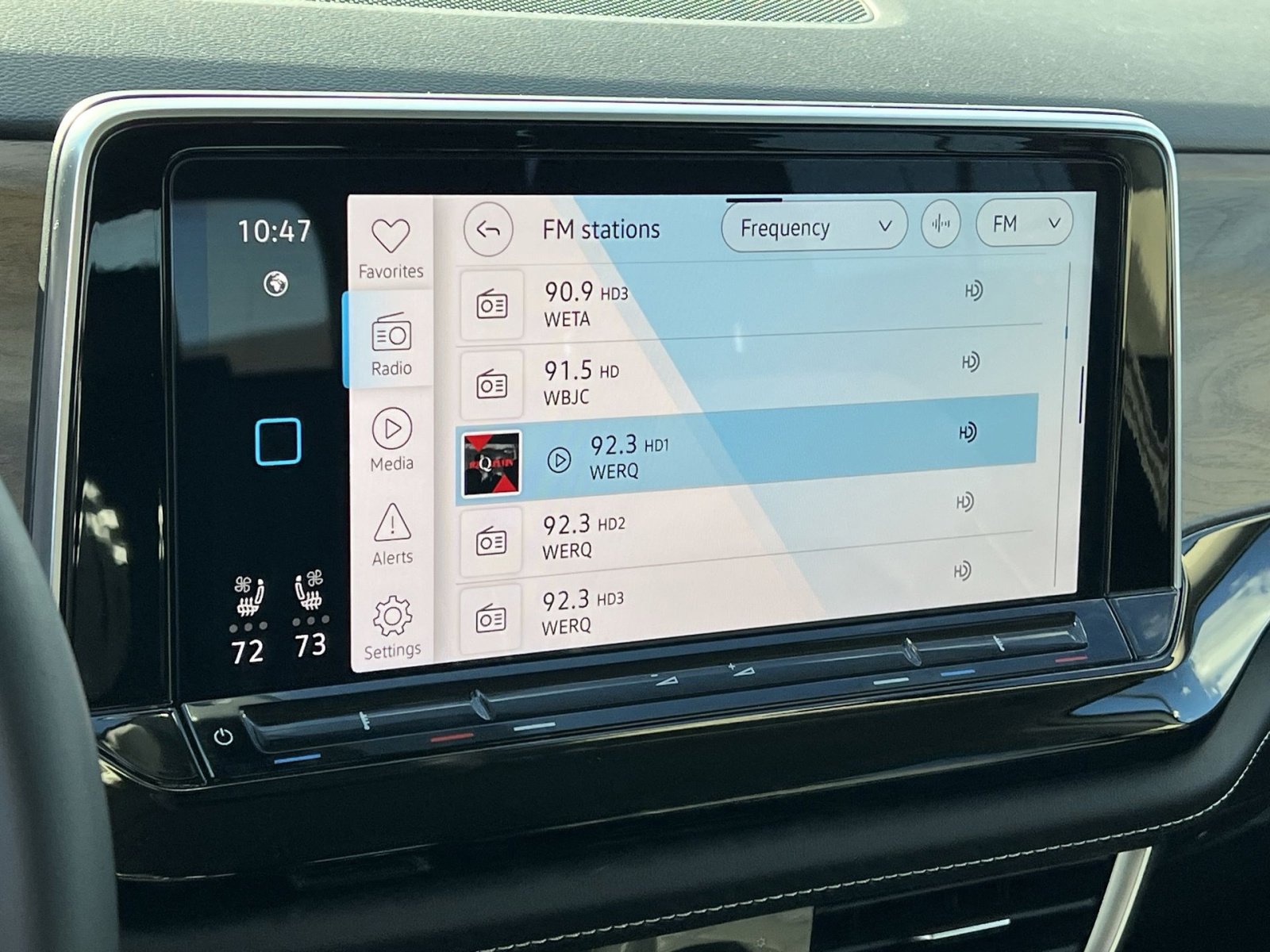 Used 2024 Volkswagen Atlas SE image 18