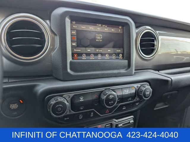 Used 2021 Jeep Wrangler Unlimited Sahara AWD/4WD image 13