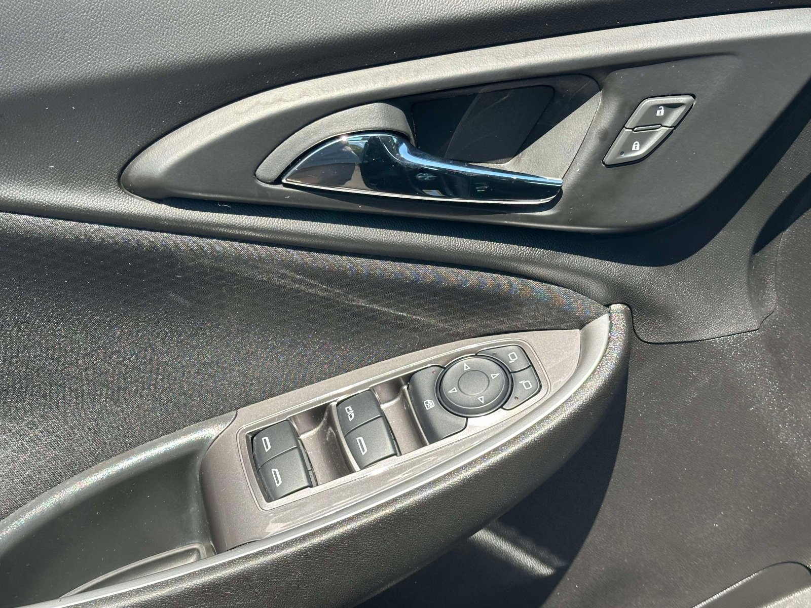 Used 2025 Chevrolet Malibu LT FWD image 20