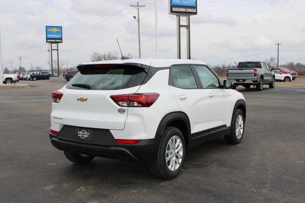 New 2026 Chevrolet TrailBlazer LS image 9