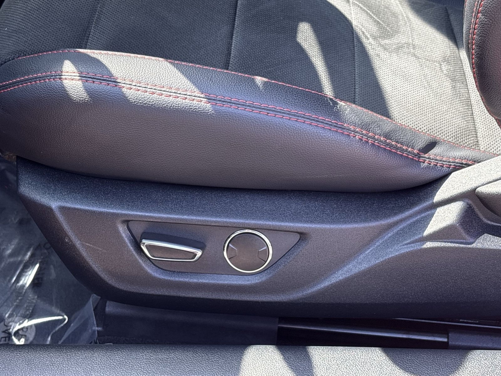 Used 2019 Ford Mustang GT Premium w/ Equipment Group 401A RWD image 14