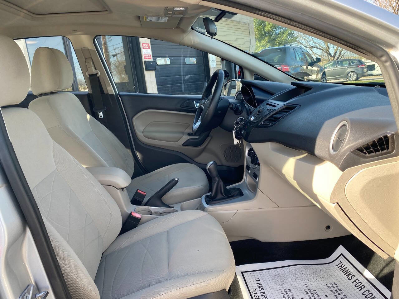 Used 2015 Ford Fiesta SE w/ Exterior Protection Package image 28