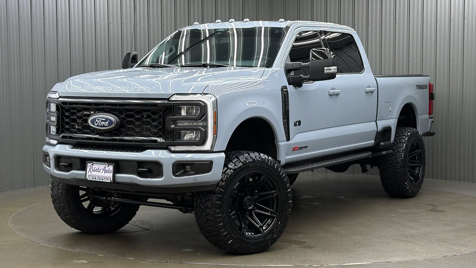 Used 2024 Ford F250 Lariat w/ Lariat Ultimate Package AWD/4WD image 1