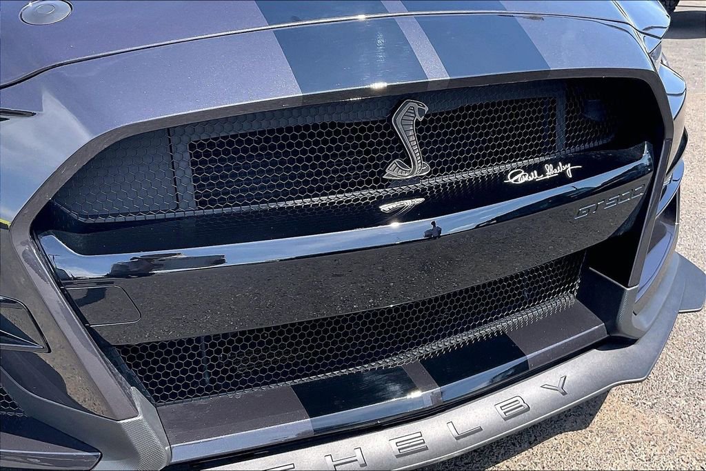 Used 2022 Ford Mustang Shelby GT500 w/ Carbon Fiber Track Pack image 33