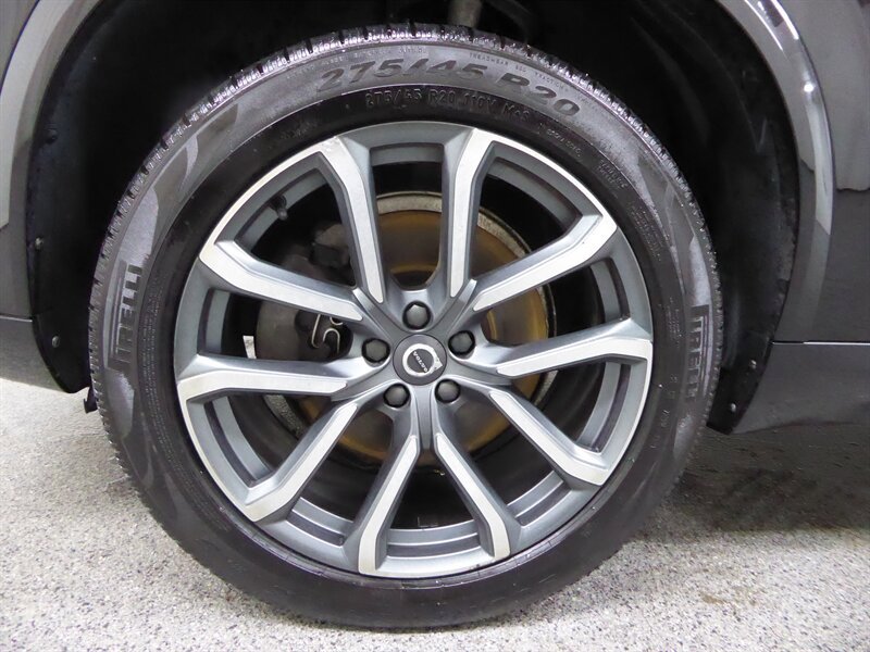 Used 2016 Volvo XC90 T6 Momentum w/ Momentum Plus Package AWD/4WD image 38