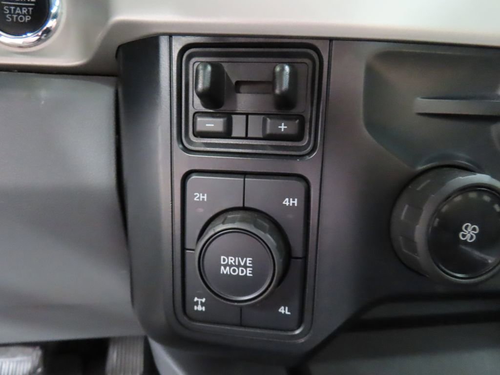 Used 2023 Ford F250 XLT w/ XLT Premium Package AWD/4WD image 70