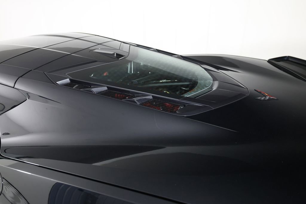 Used 2023 Chevrolet Corvette Z06 RWD image 28
