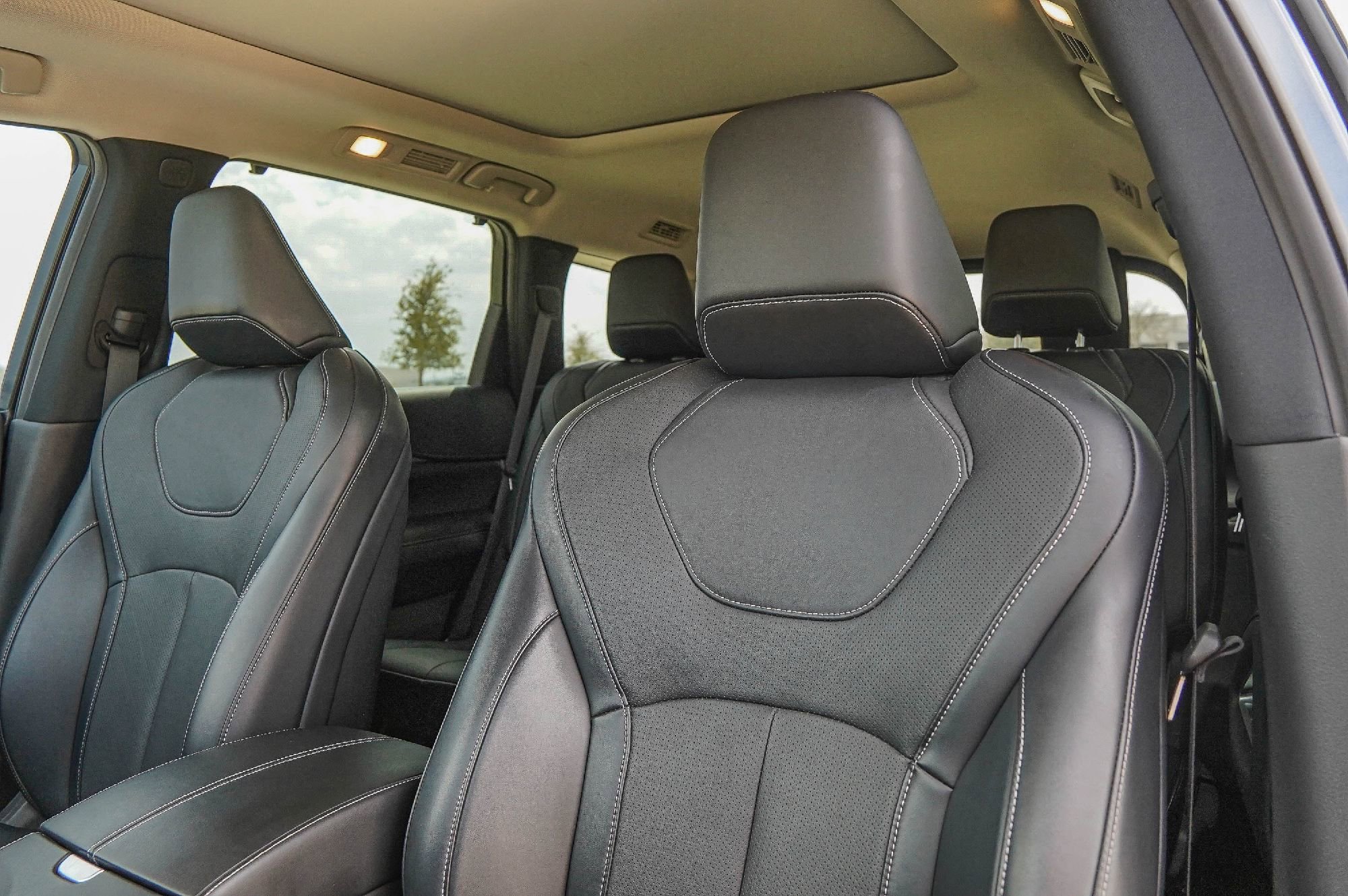 Certified 2023 INFINITI QX60 Sensory w/ Cargo Package AWD/4WD image 11