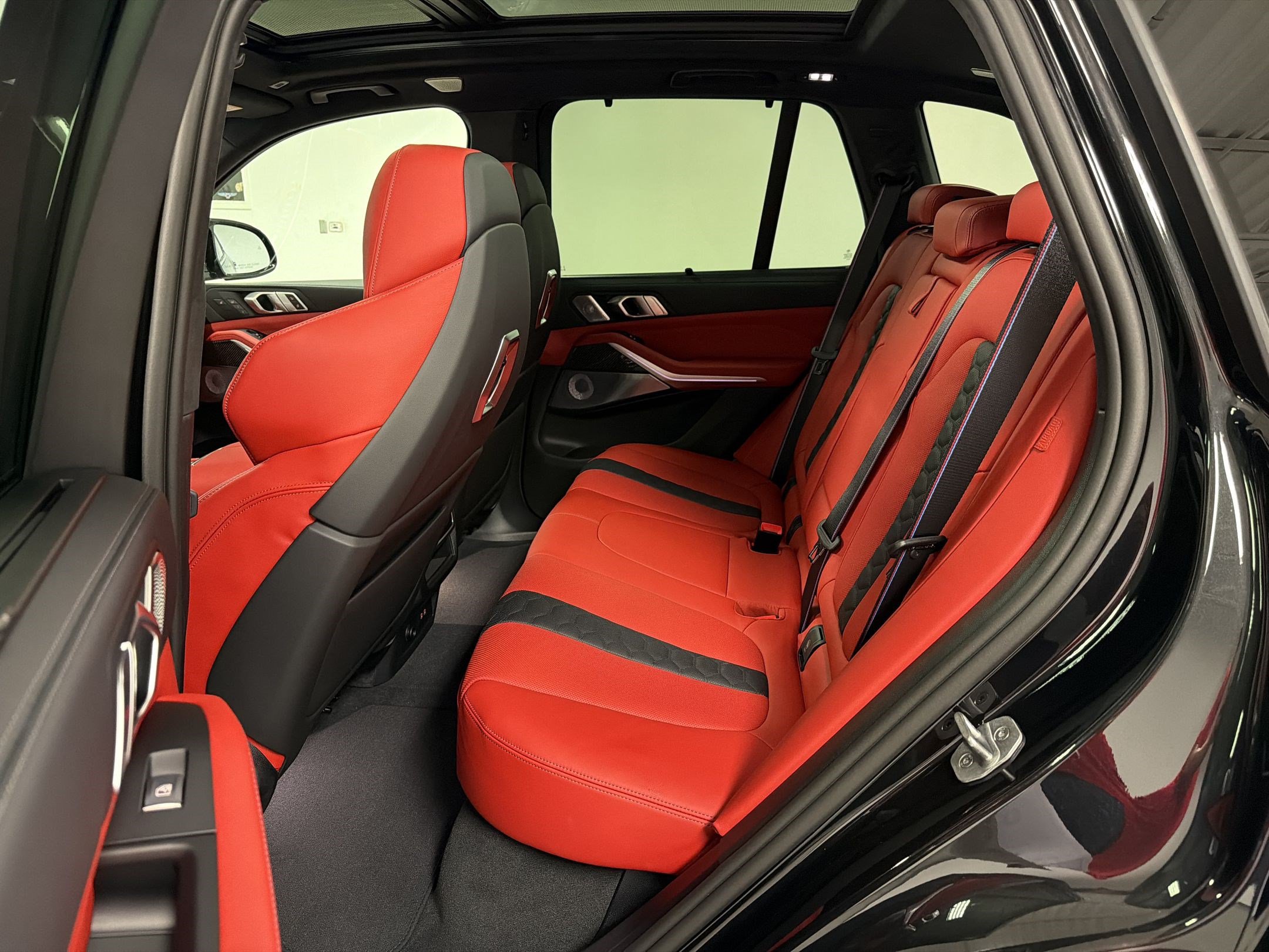 New 2026 BMW X5 M Competition w/ Executive Package AWD/4WD image 20