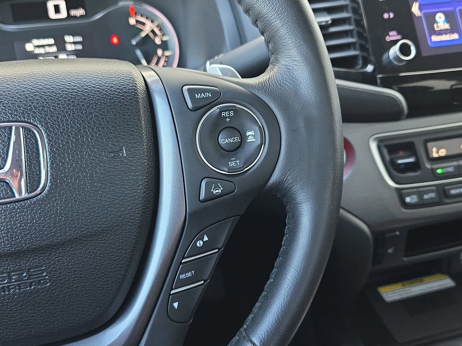 Used 2023 Honda Ridgeline RTL-E image 18