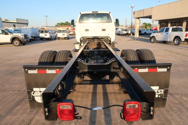 Used 2019 Ford F650 Crew Cab Chassis 254 WB RWD image 5