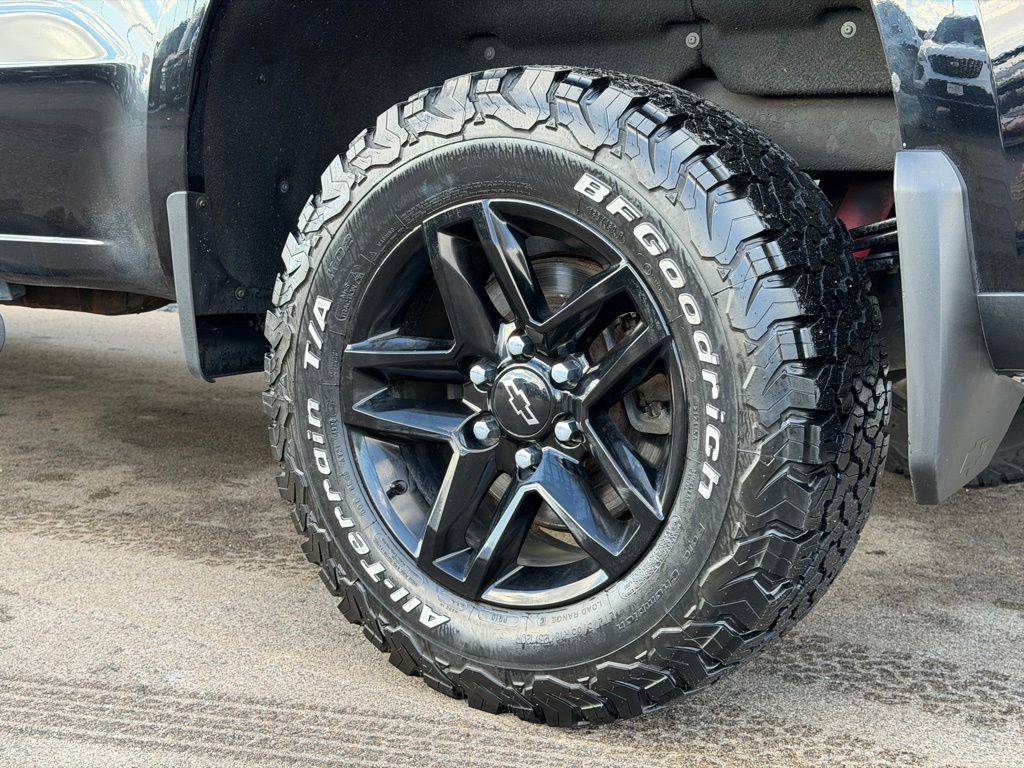 Used 2020 Chevrolet Silverado 1500 Custom Trail Boss w/ Custom Convenience Package image 19