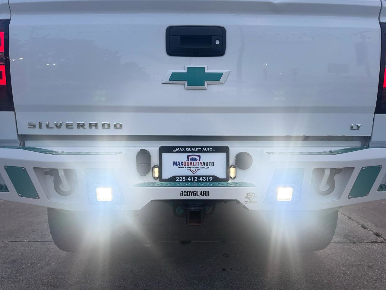 Used 2018 Chevrolet Silverado 1500 LT w/ Trailering Package AWD/4WD image 45