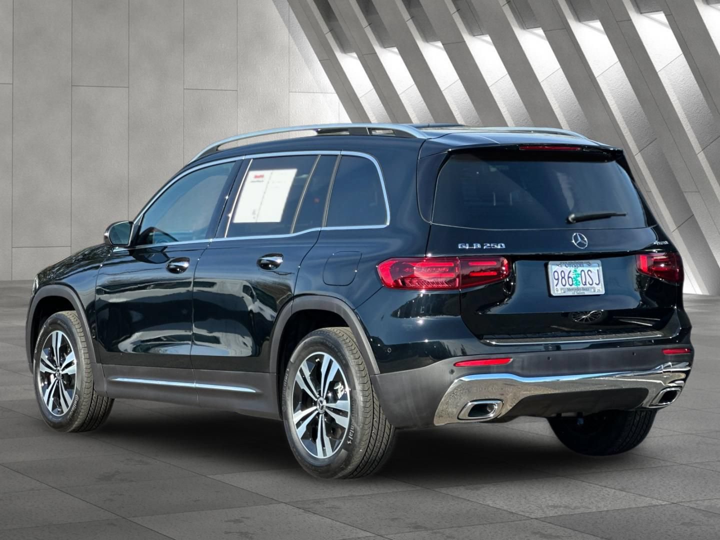 Certified 2025 Mercedes-Benz GLB 250 4MATIC image 6