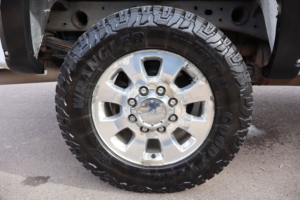 Used 2014 GMC Sierra 2500 Denali image 44