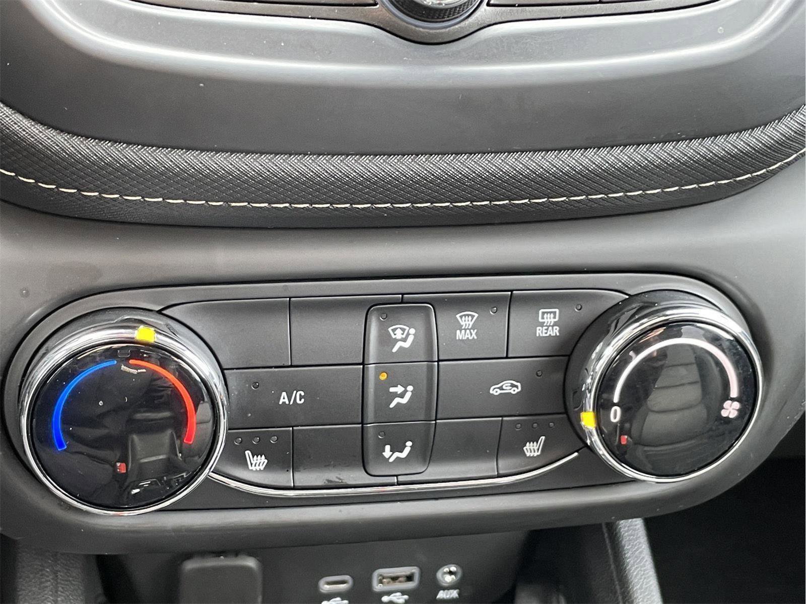 Used 2023 Chevrolet TrailBlazer ACTIV image 29