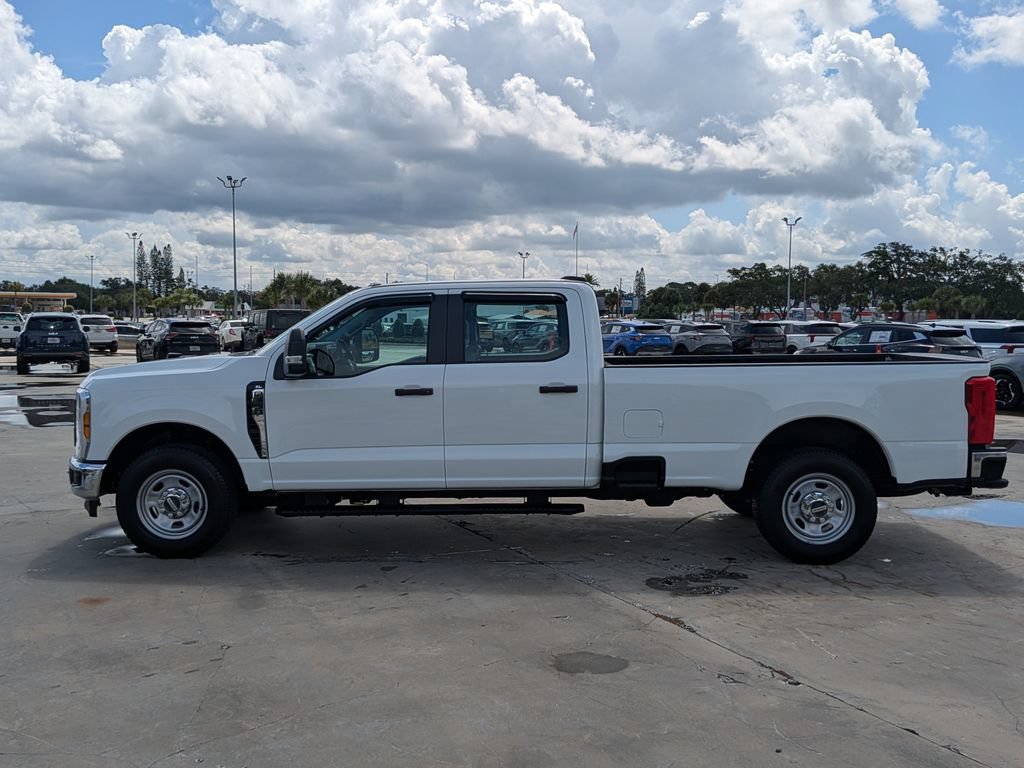 Used 2025 Ford F350 XL w/ XL Chrome Package RWD image 5