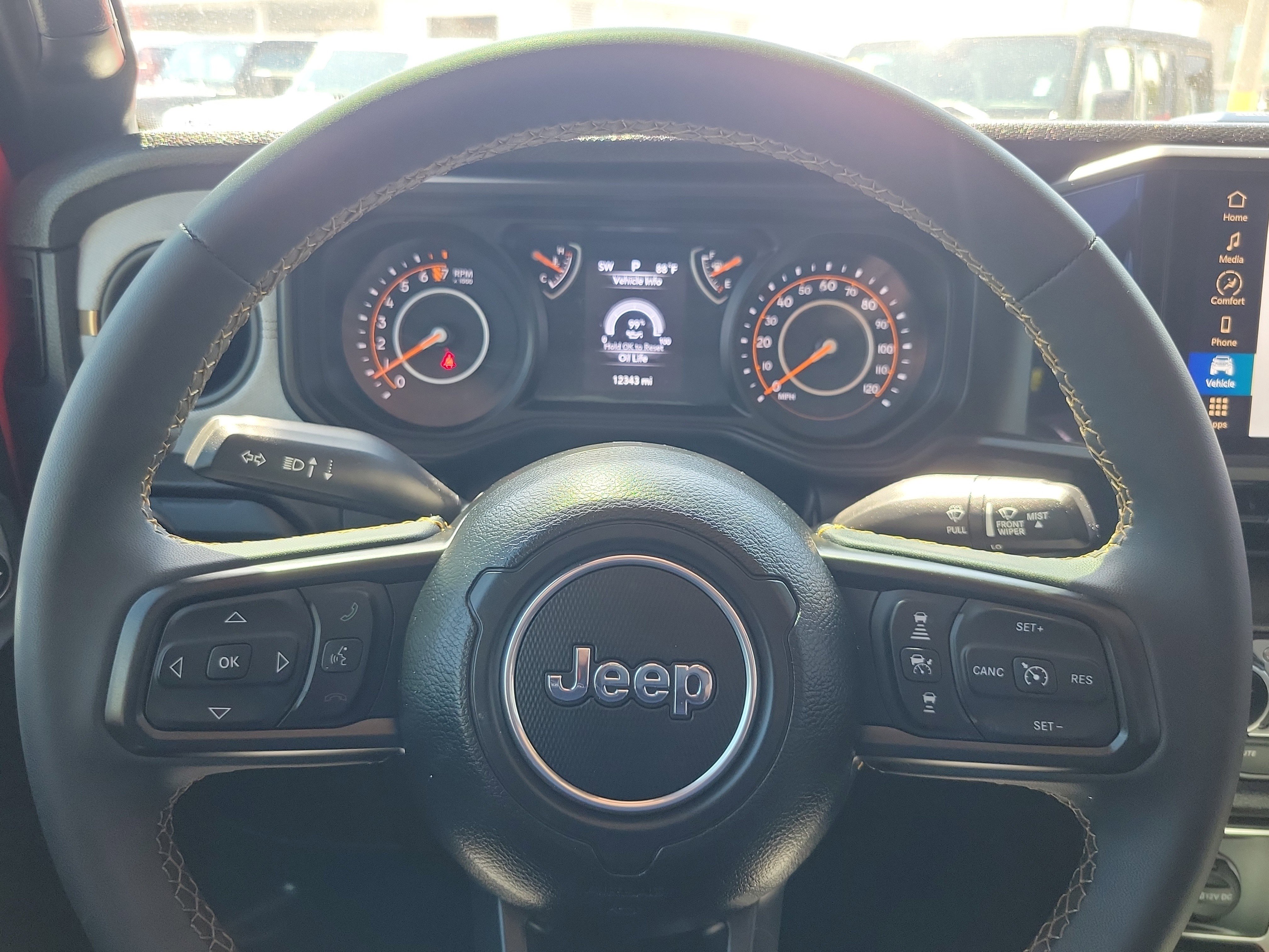 Used 2024 Jeep Gladiator Sport AWD/4WD image 16