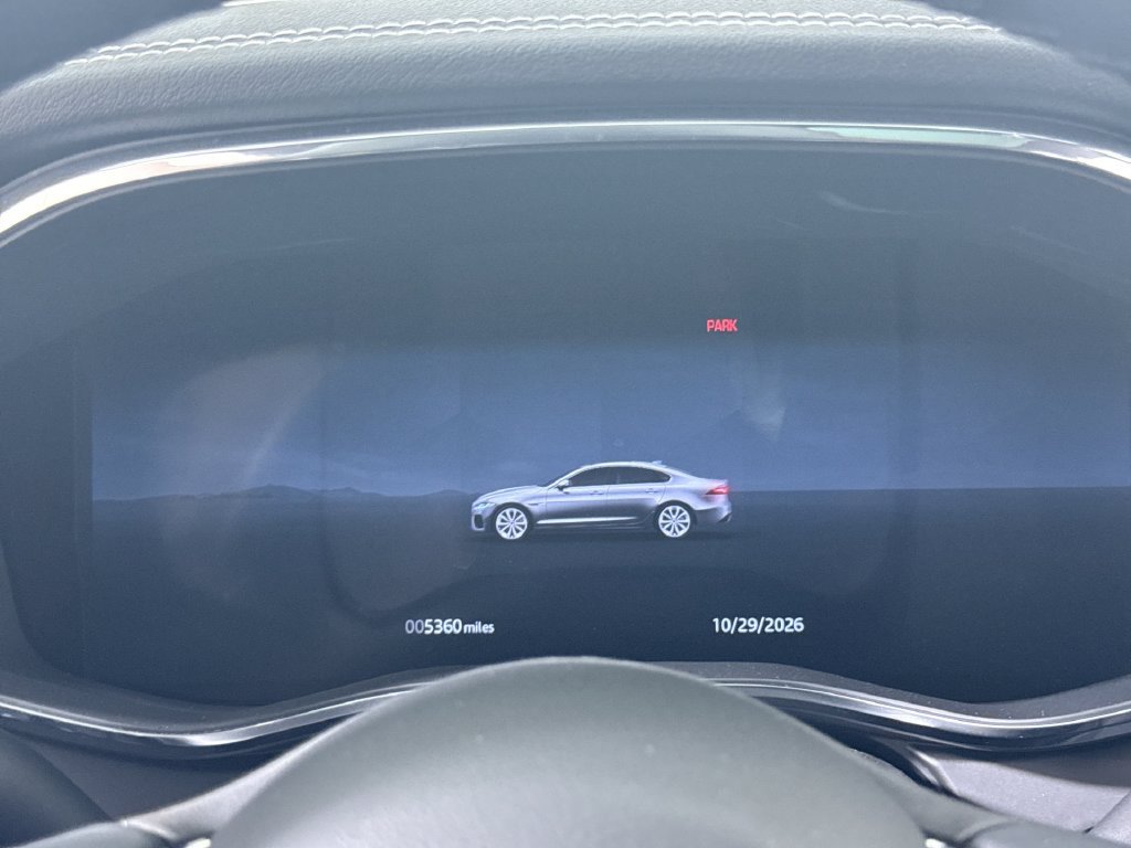 Used 2024 Jaguar XF R-Dynamic SE AWD/4WD image 15