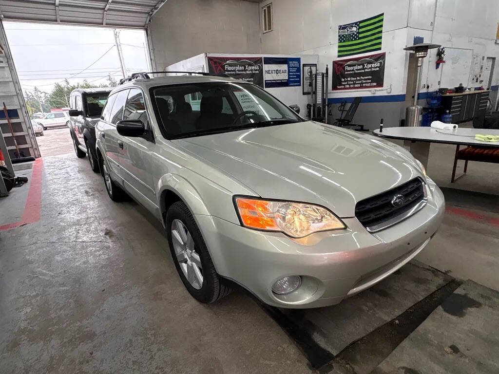 Used 2007 Subaru Outback 2.5i image 2