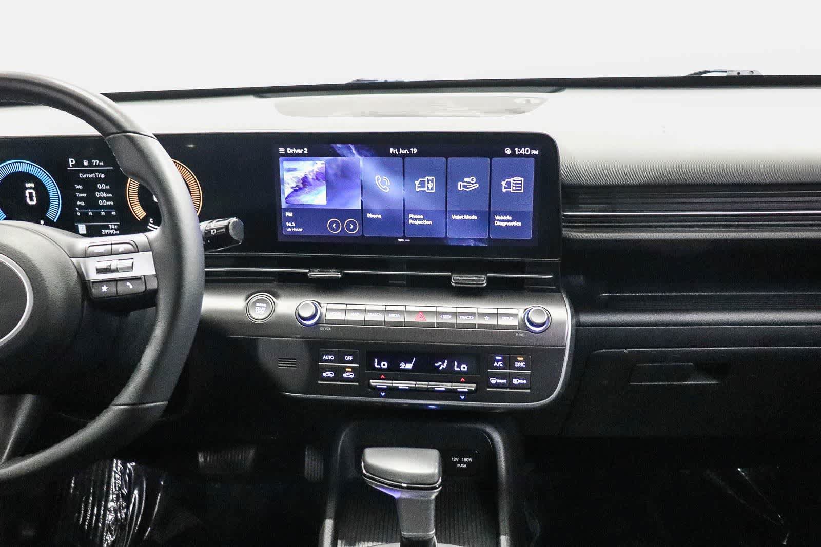 Used 2024 Hyundai Kona SEL FWD image 13