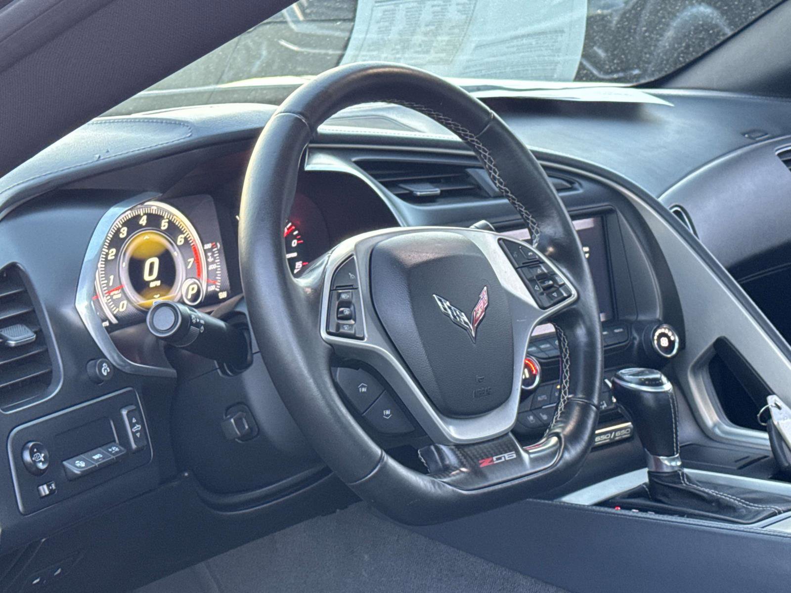 Used 2015 Chevrolet Corvette Z06 w/ 2LZ Preferred Equipment Group image 13