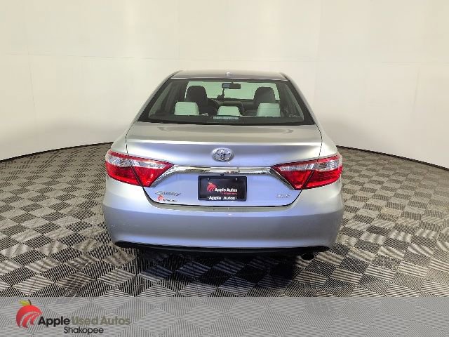 Used 2016 Toyota Camry XLE w/ Moonroof Package image 6
