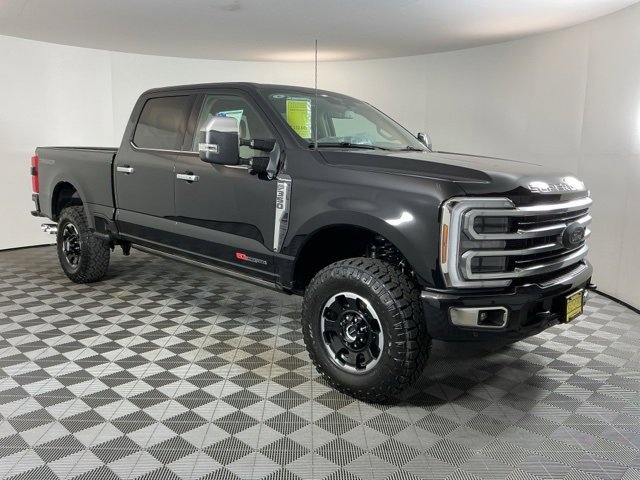 New 2026 Ford F350 Platinum image 3