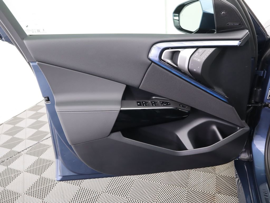 New 2026 BMW X3 xDrive30 w/ Premium Package image 25