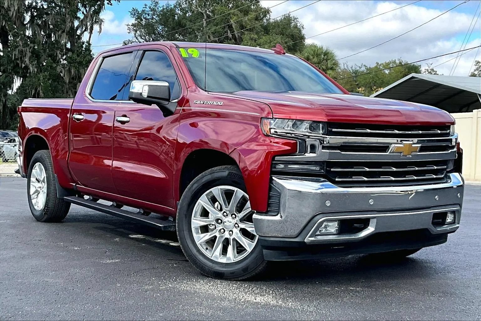 Used 2019 Chevrolet Silverado 1500 LTZ w/ LTZ Premium Package RWD image 2