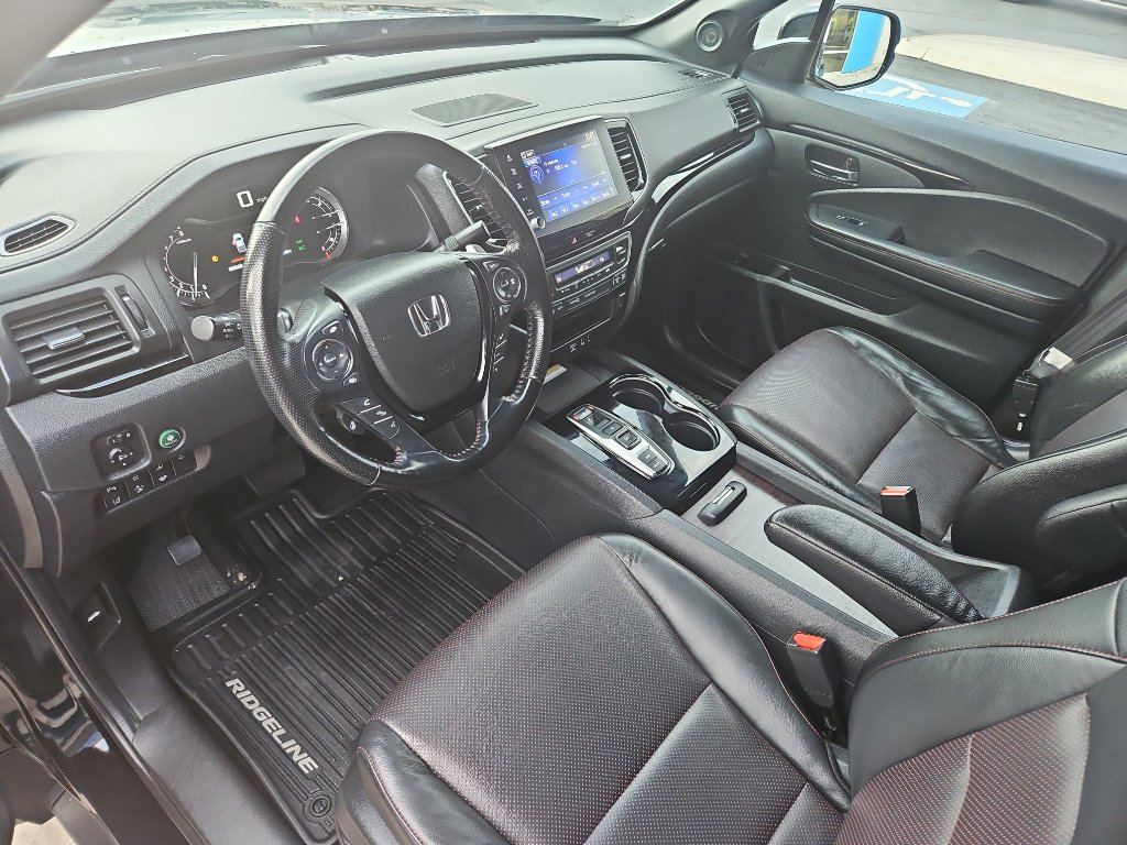 Used 2021 Honda Ridgeline Black Edition image 14