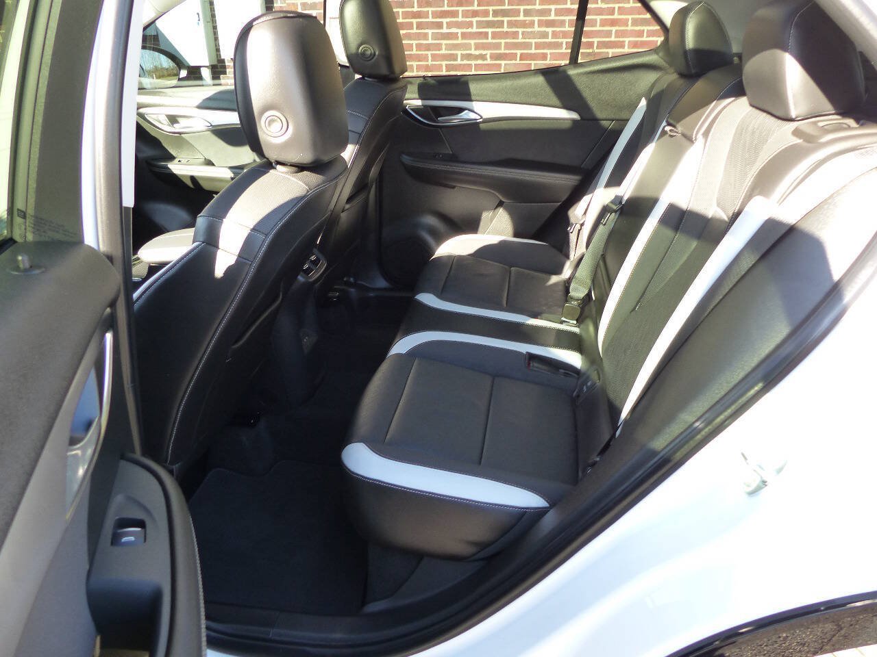 Used 2025 Buick Envision Sport Touring AWD/4WD image 35