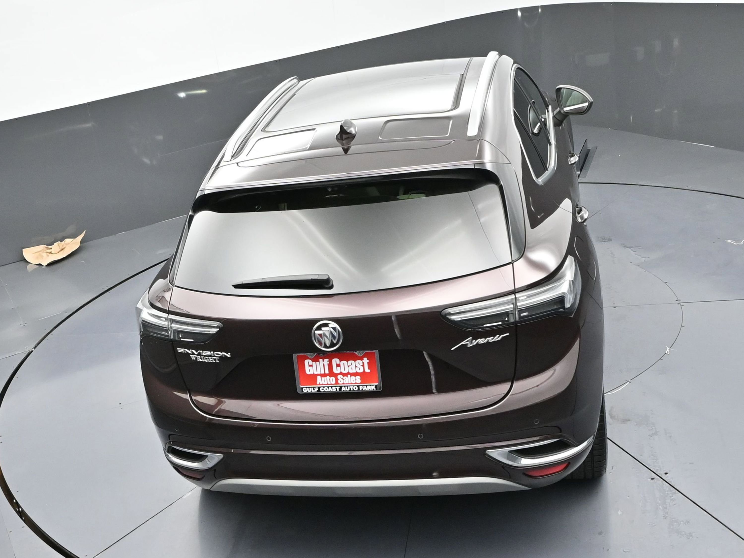 Used 2023 Buick Envision Avenir image 45