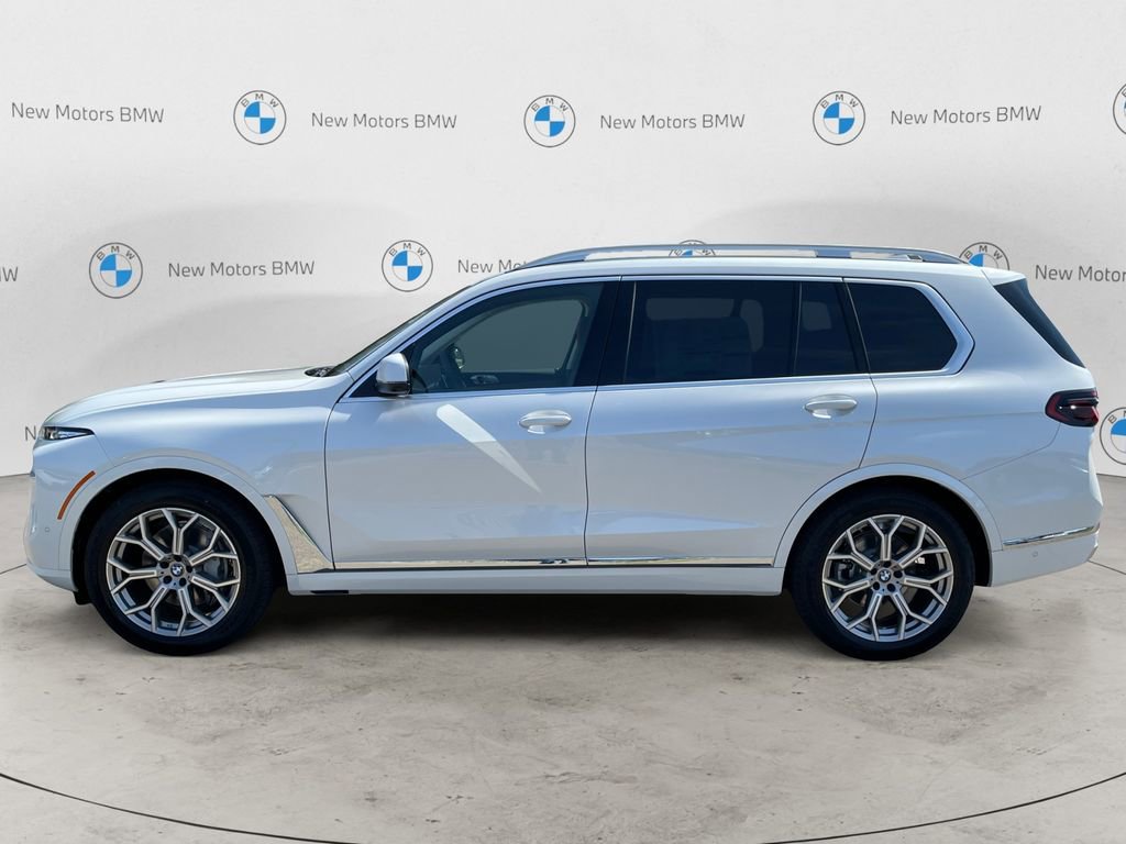 New 2026 BMW X7 xDrive40i image 2