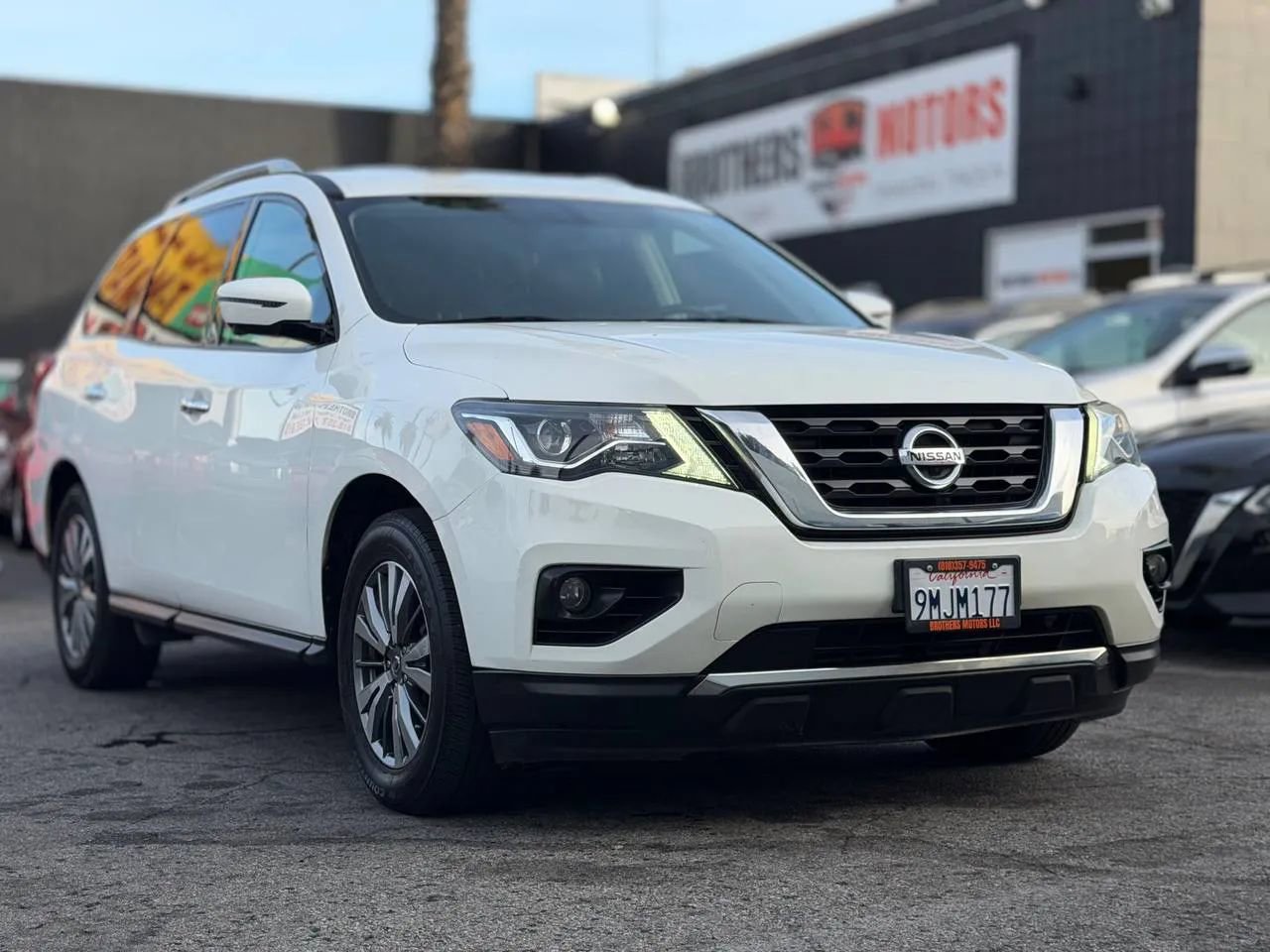 Used 2019 Nissan Pathfinder SL image 49