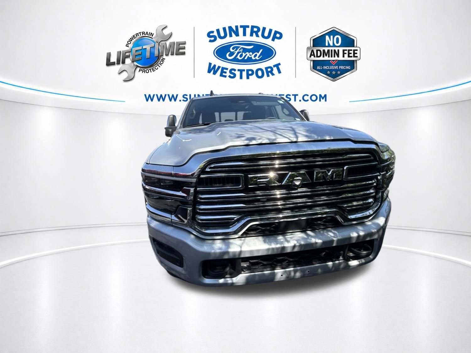 Used 2026 RAM 2500 Laramie AWD/4WD image 12