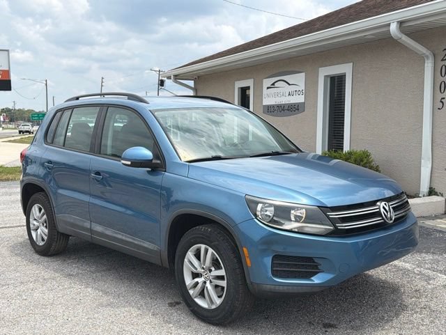 Used 2017 Volkswagen Tiguan S FWD image 3