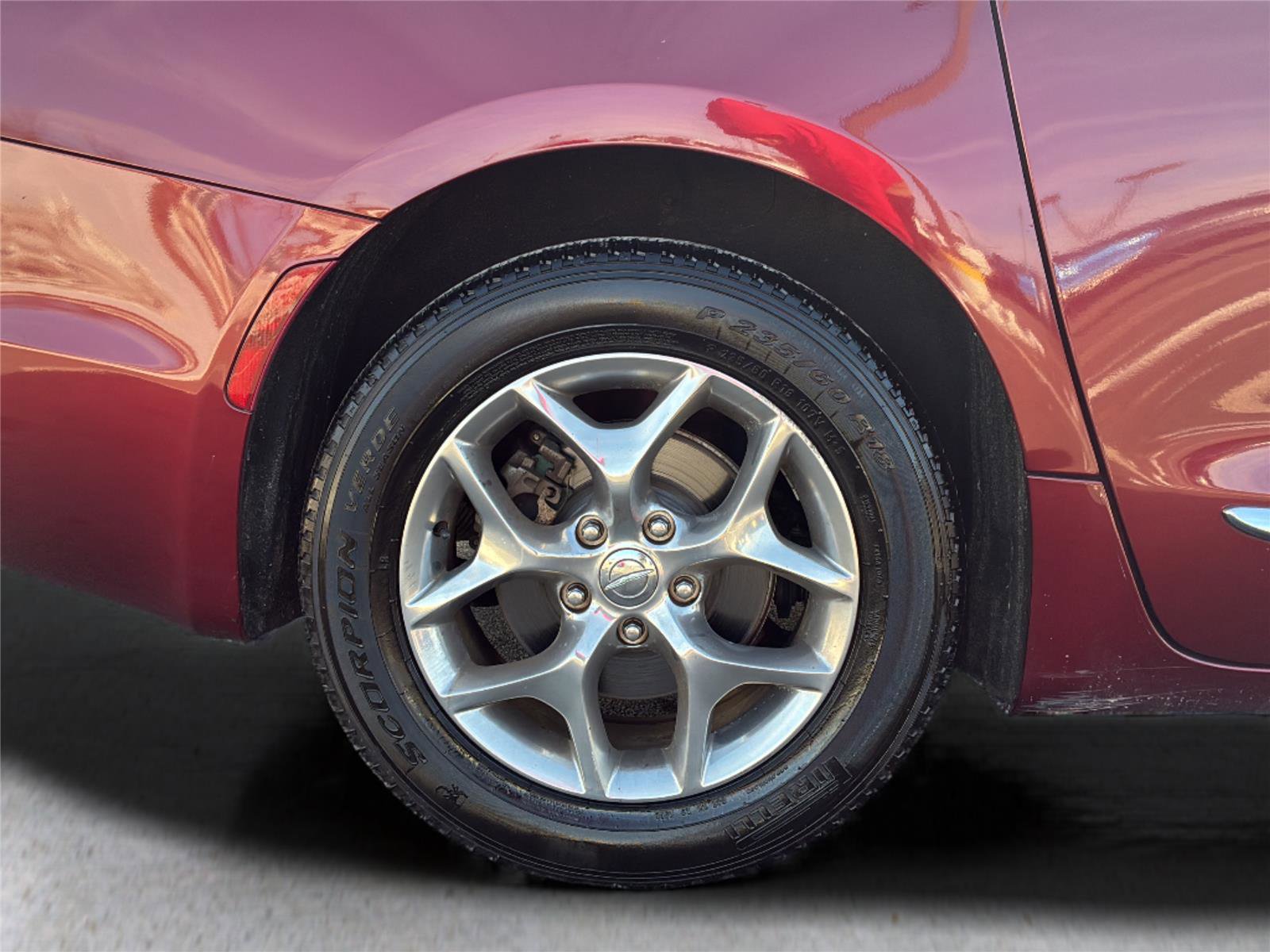 Used 2017 Chrysler Pacifica Limited image 40