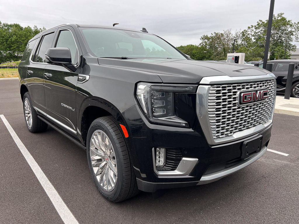 Used 2023 GMC Yukon Denali AWD/4WD image 8