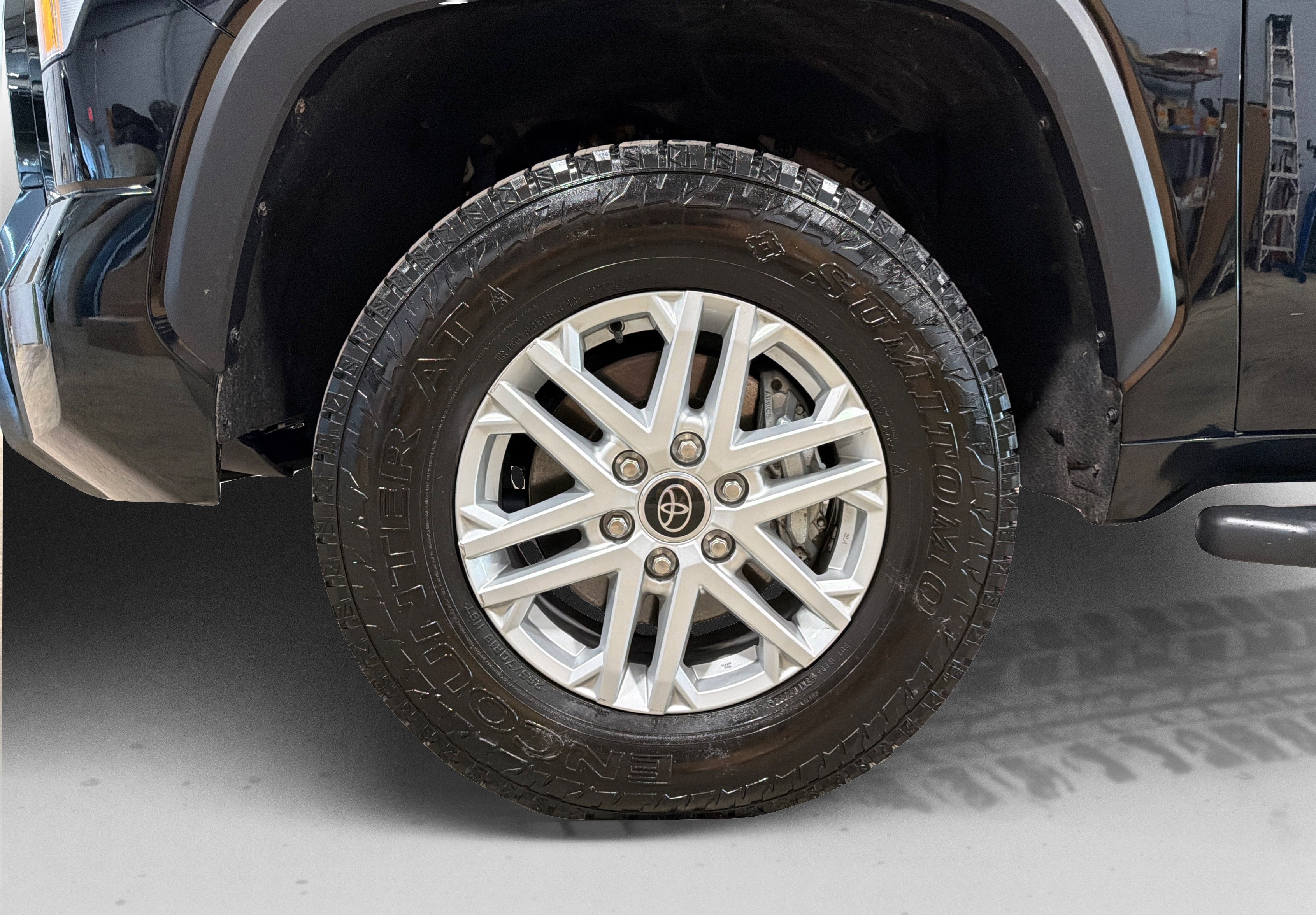 Used 2022 Toyota Tundra SR5 AWD/4WD image 49