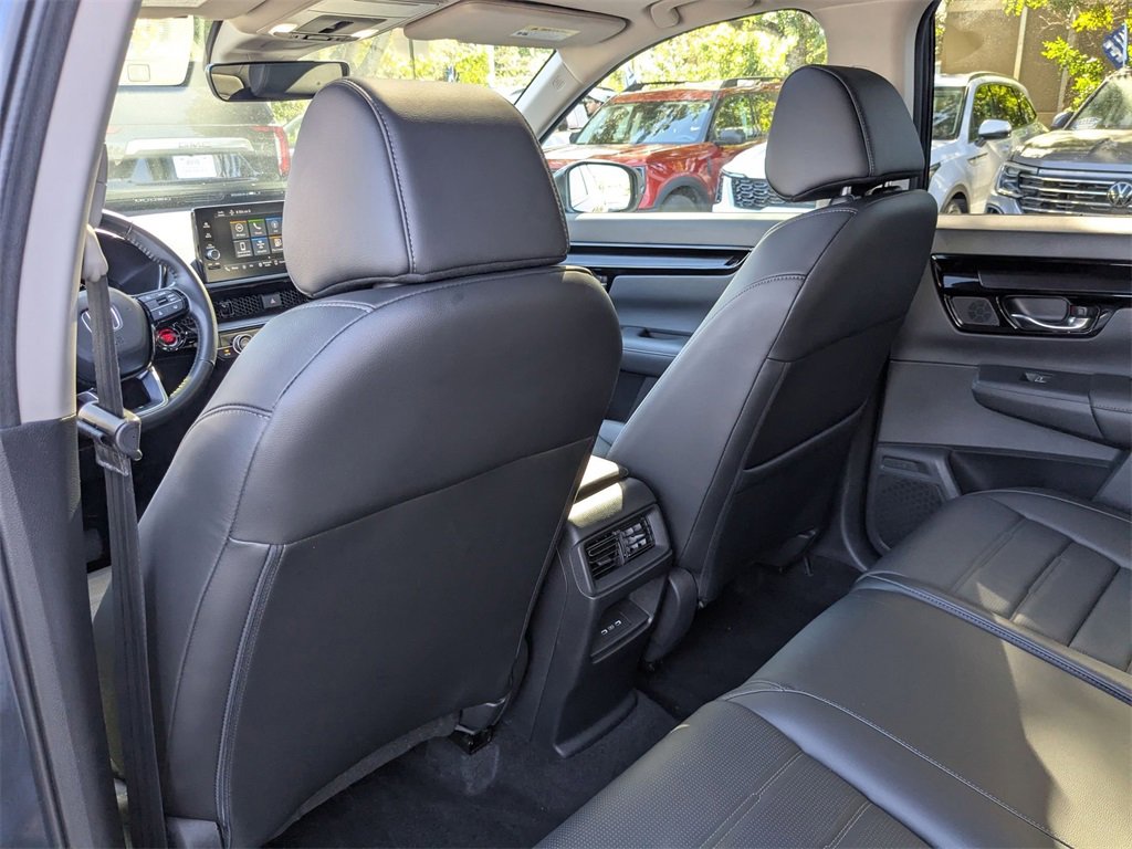 Used 2025 Honda CR-V EX-L image 23