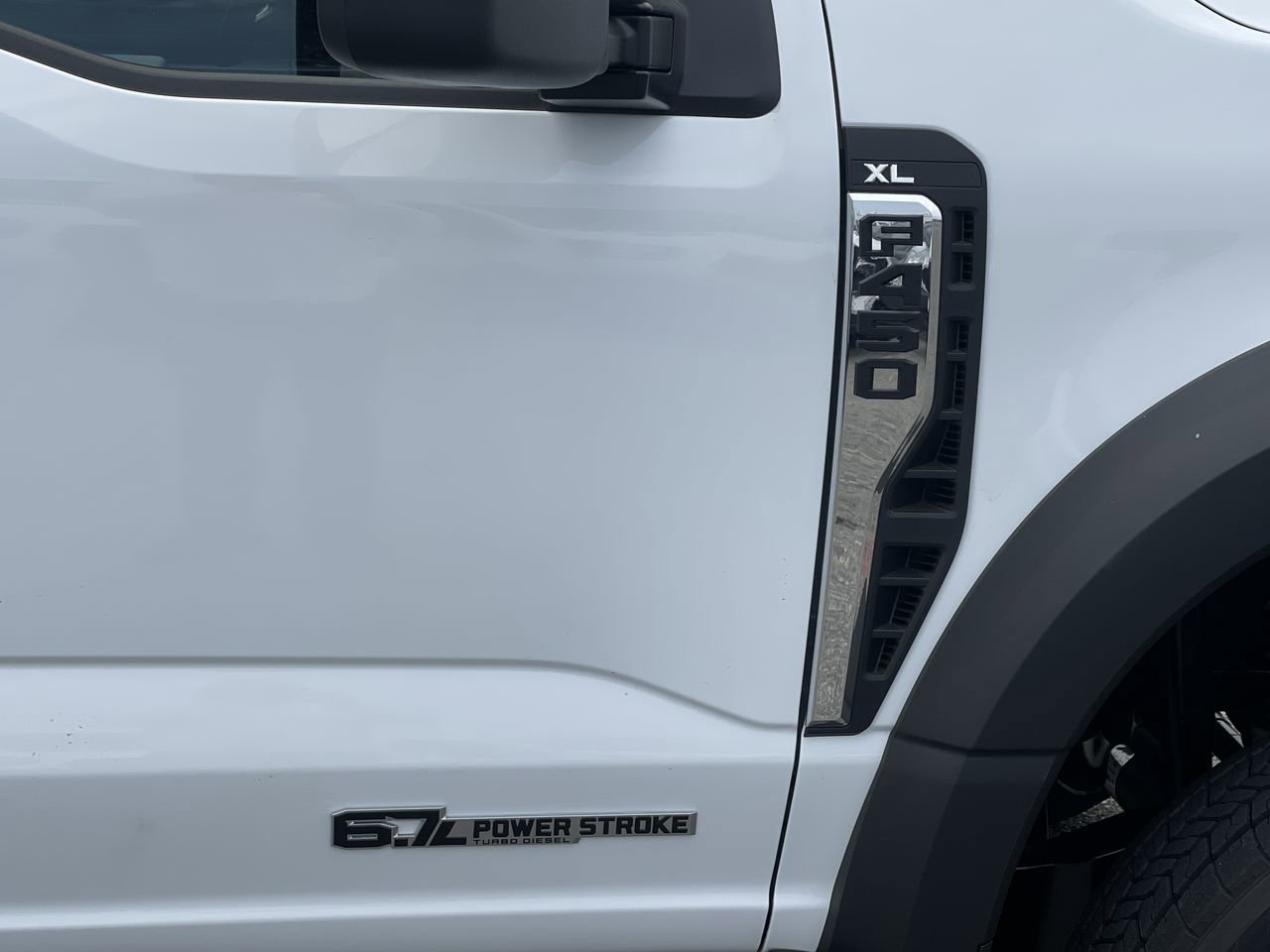 New 2025 Ford F450 XL RWD image 8