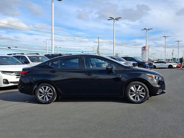Used 2020 Nissan Versa SV image 7