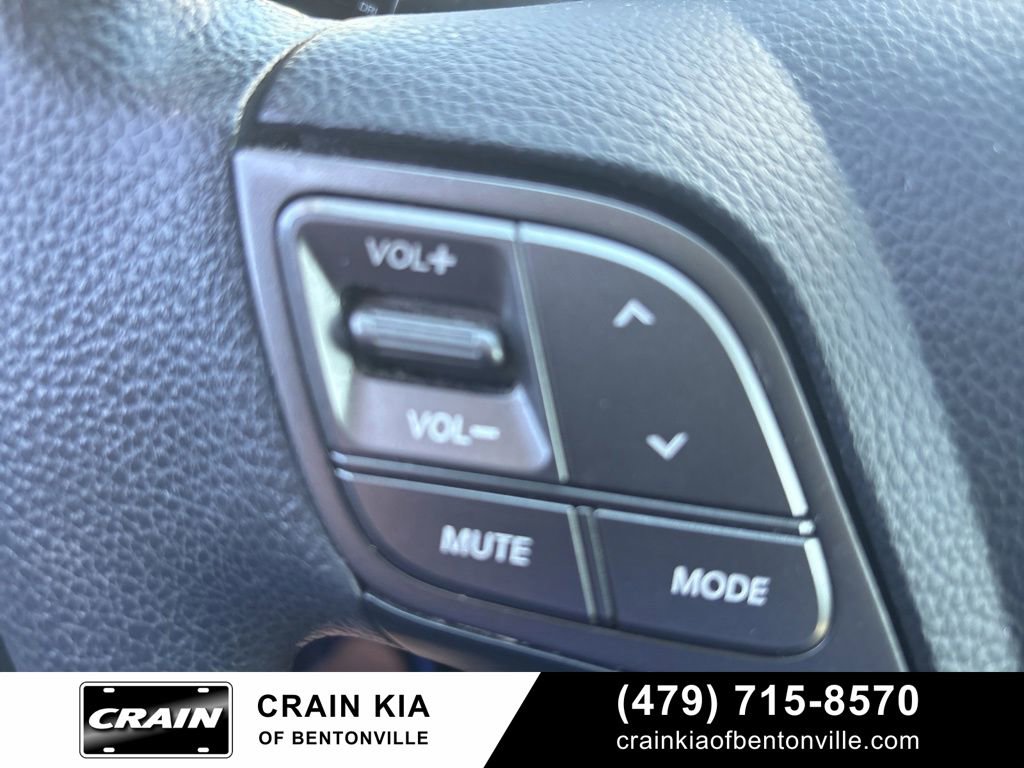 Used 2018 Hyundai Santa Fe SE w/ Cargo Package FWD image 31