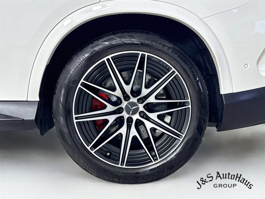 Used 2024 Mercedes-Benz GLC 43 AMG 4MATIC Coupe image 40