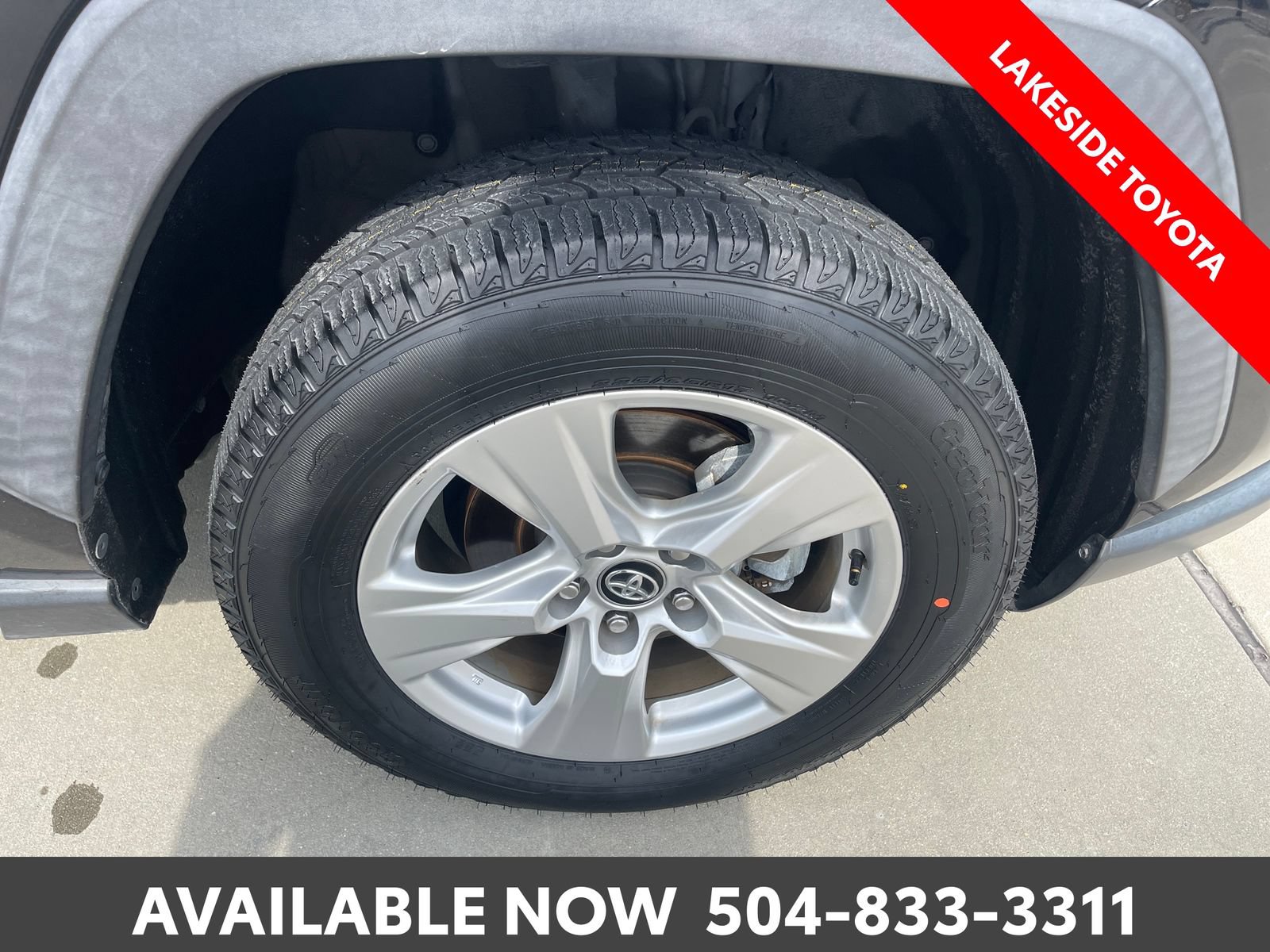 Used 2020 Toyota RAV4 XLE FWD image 10