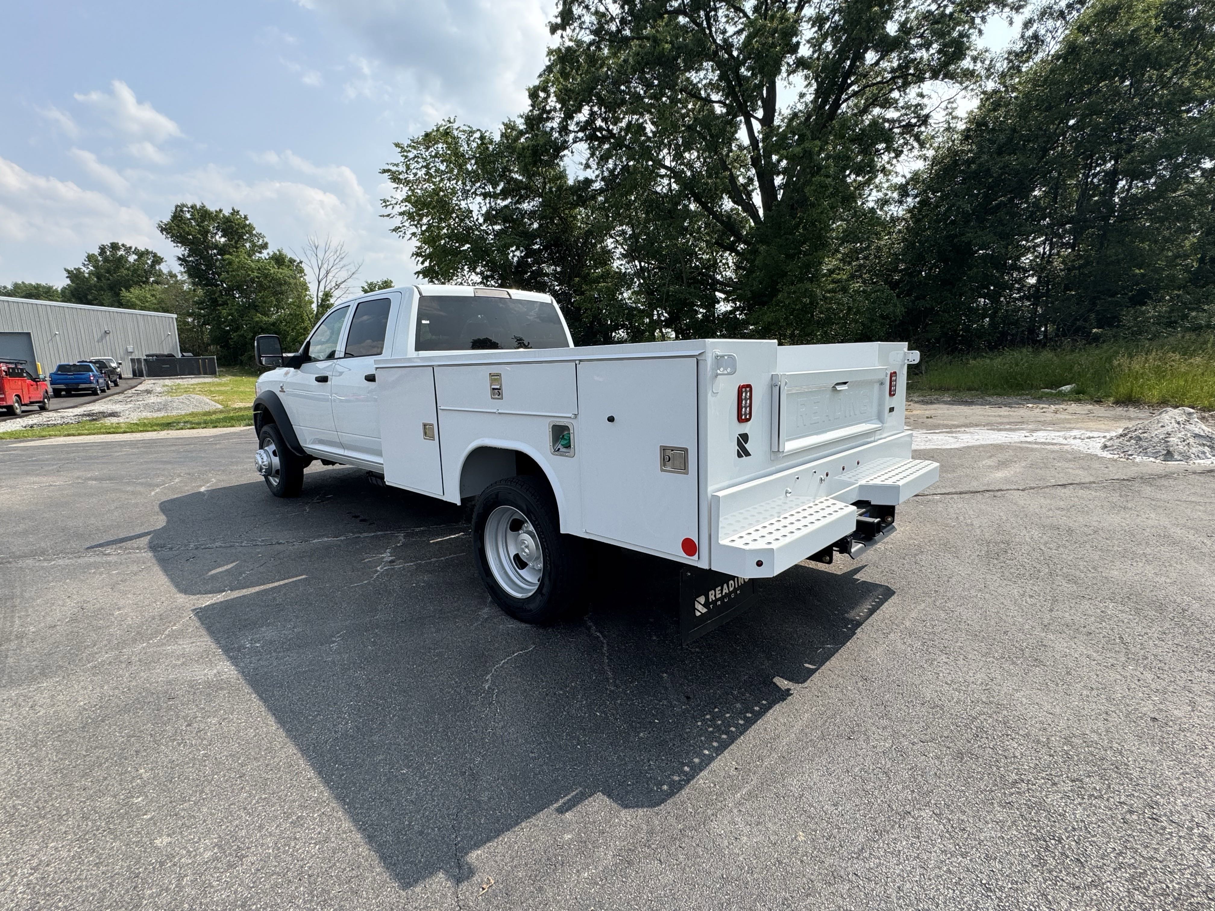 New 2024 RAM 5500 Tradesman w/ Chrome Appearance Group image 5