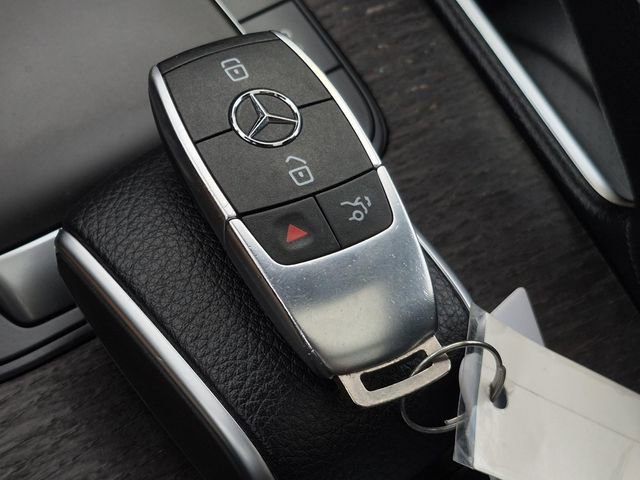 Used 2021 Mercedes-Benz GLS 450 4MATIC image 41