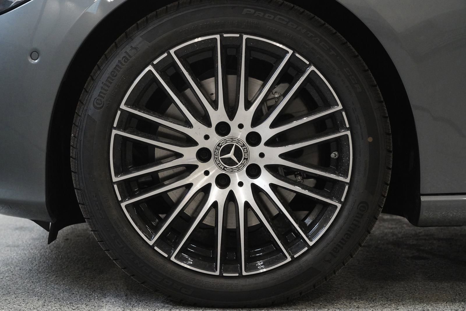 New 2026 Mercedes-Benz C 300 4MATIC Sedan image 12